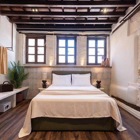 Qualia Slowlife Suites Chania  Buitenkant foto