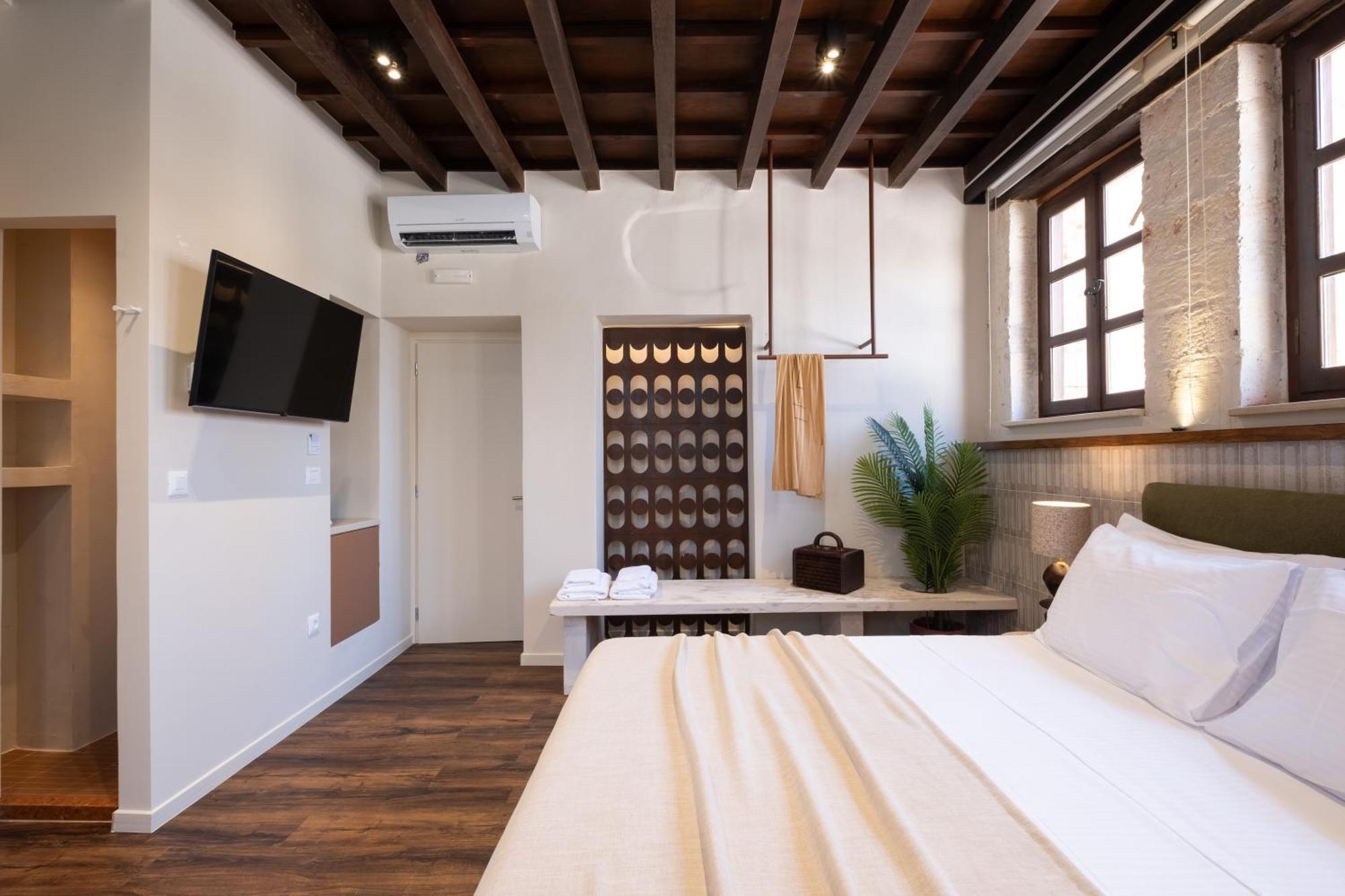 Qualia Slowlife Suites Chania  Buitenkant foto